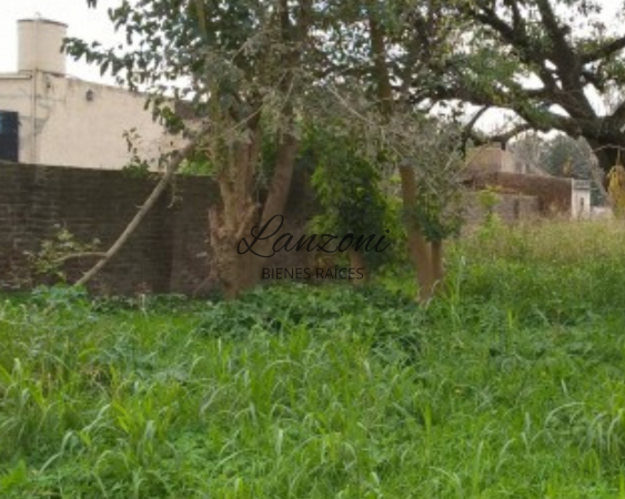 INTERESANTE LOTE A 4 CUADRAS DE LA AV. ESPAÑA - Cod. LBR45LOT