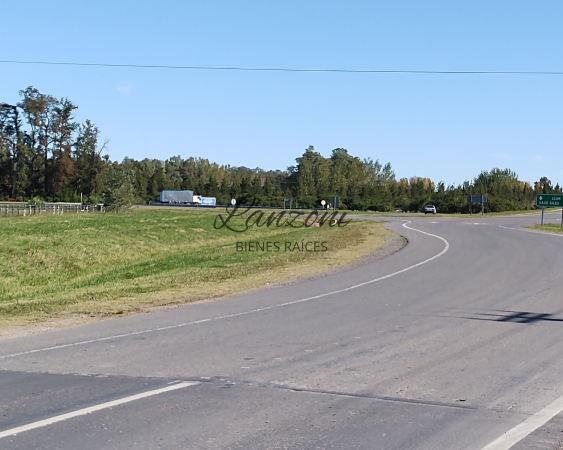 PROPIEDAD CON LOCAL COMERCIAL EN CUCULLU - Cod. LBR142CAS/C 