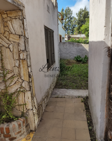 PROPIEDAD CON LOCAL COMERCIAL EN CUCULLU - Cod. LBR142CAS/C 