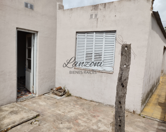 PROPIEDAD CON LOCAL COMERCIAL EN CUCULLU - Cod. LBR142CAS/C 