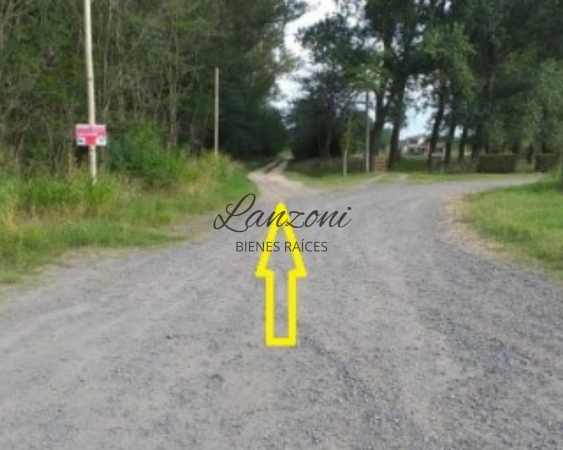 INTERESANTE CHACRA A 1200MTRS. DE LA AUTOVÍA 7, BARRIO "LA ESPERANZA" - Cód. LBR69CHA