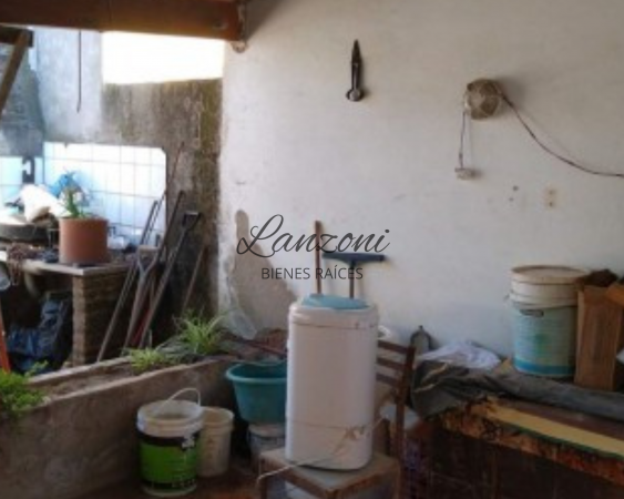 INMUEBLE A LA VENTA SOBRE 9 DE JULIO AL 1600, SAN ANDRES DE GILES - Cod. LBR97CAS 