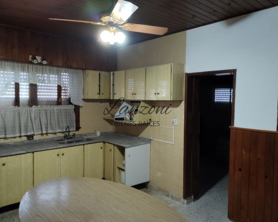 EXCEPCIONAL INMUEBLE A LA VENTA- Cód.LBR57CAS 