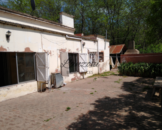 PROPIEDAD EN VENTA SOBRE RUTA NACIONAL n°7 - Cod.LBR68aCAS/LOT 