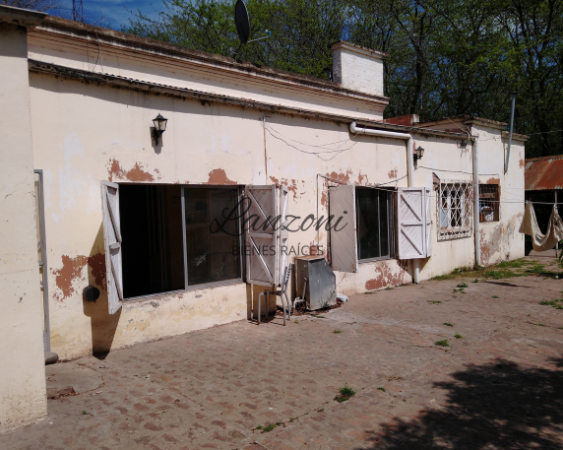 PROPIEDAD EN VENTA SOBRE RUTA NACIONAL n°7 - Cod.LBR68aCAS/LOT 