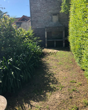 IMPORTANTE INMUEBLE A LA VENTA - Cod. LBR109CAS 