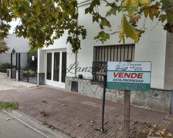 IMPORTANTE INMUEBLE A LA VENTA - Cod. LBR109CAS 