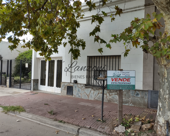 IMPORTANTE INMUEBLE A LA VENTA - Cod. LBR109CAS 