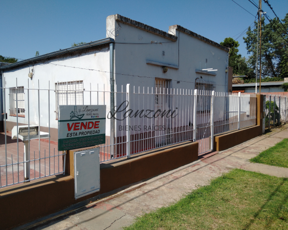 PROPIEDAD EN VENTA - LUJAN; Cod. LBR149CAS/L 