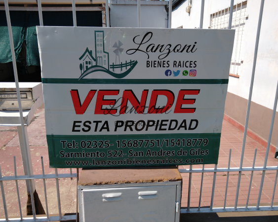 PROPIEDAD EN VENTA - LUJAN; Cod. LBR149CAS/L 