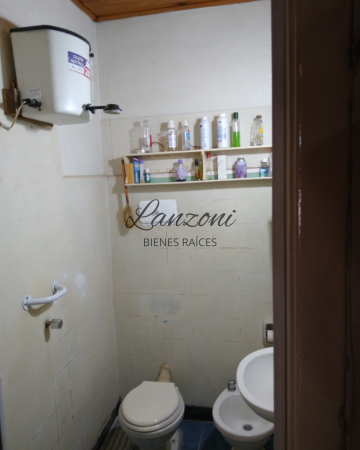 PROPIEDAD EN VENTA - LUJAN; Cod. LBR149CAS/L 