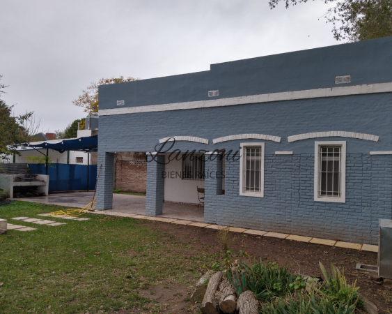 INTERESANTE CASA QUINTA EN BARRIO SAN FRANCISCO - Cod. LBR154CASQ