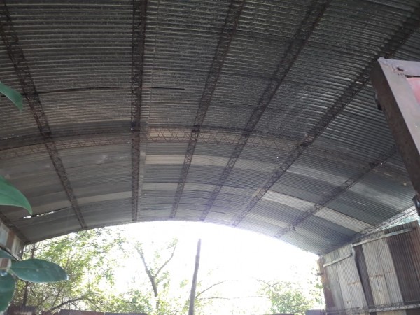 PROPIEDAD EN VENTA CON INTERESANTE AMPLITUD DE ESPACIO VERDE - Cod. LBR110CAS 