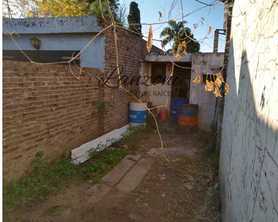 SE VENDE CASA - EN SAN ANDRES DE GILES